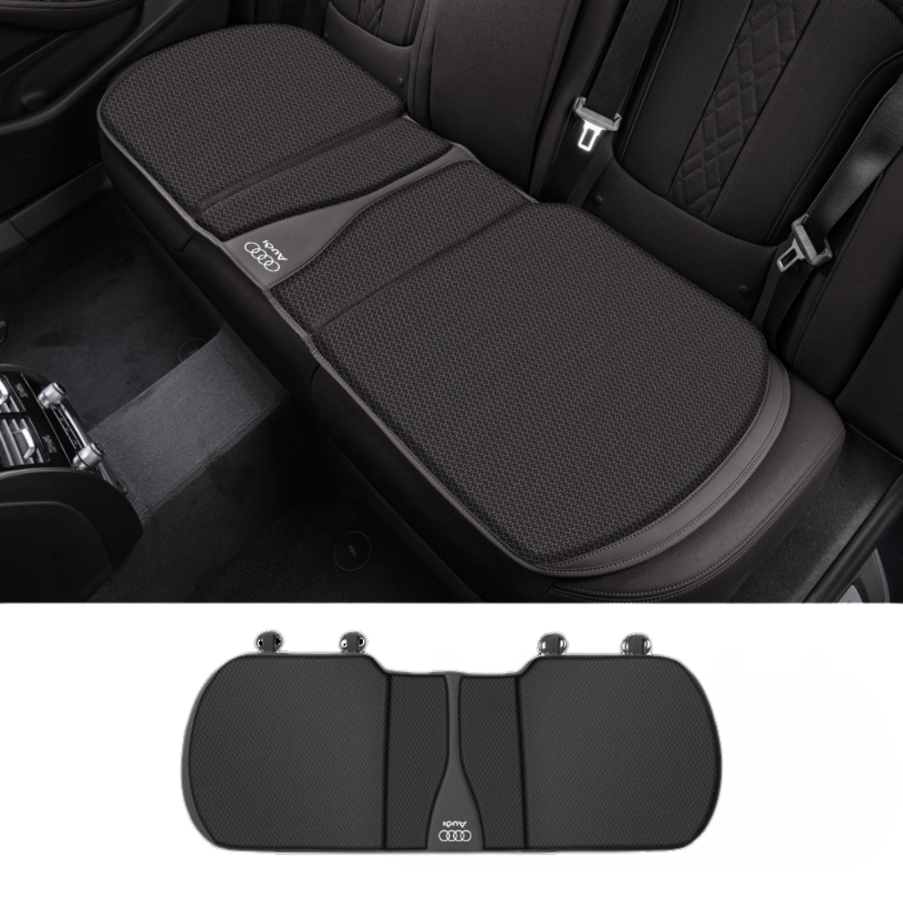 Customized pad for the car's rear seat
